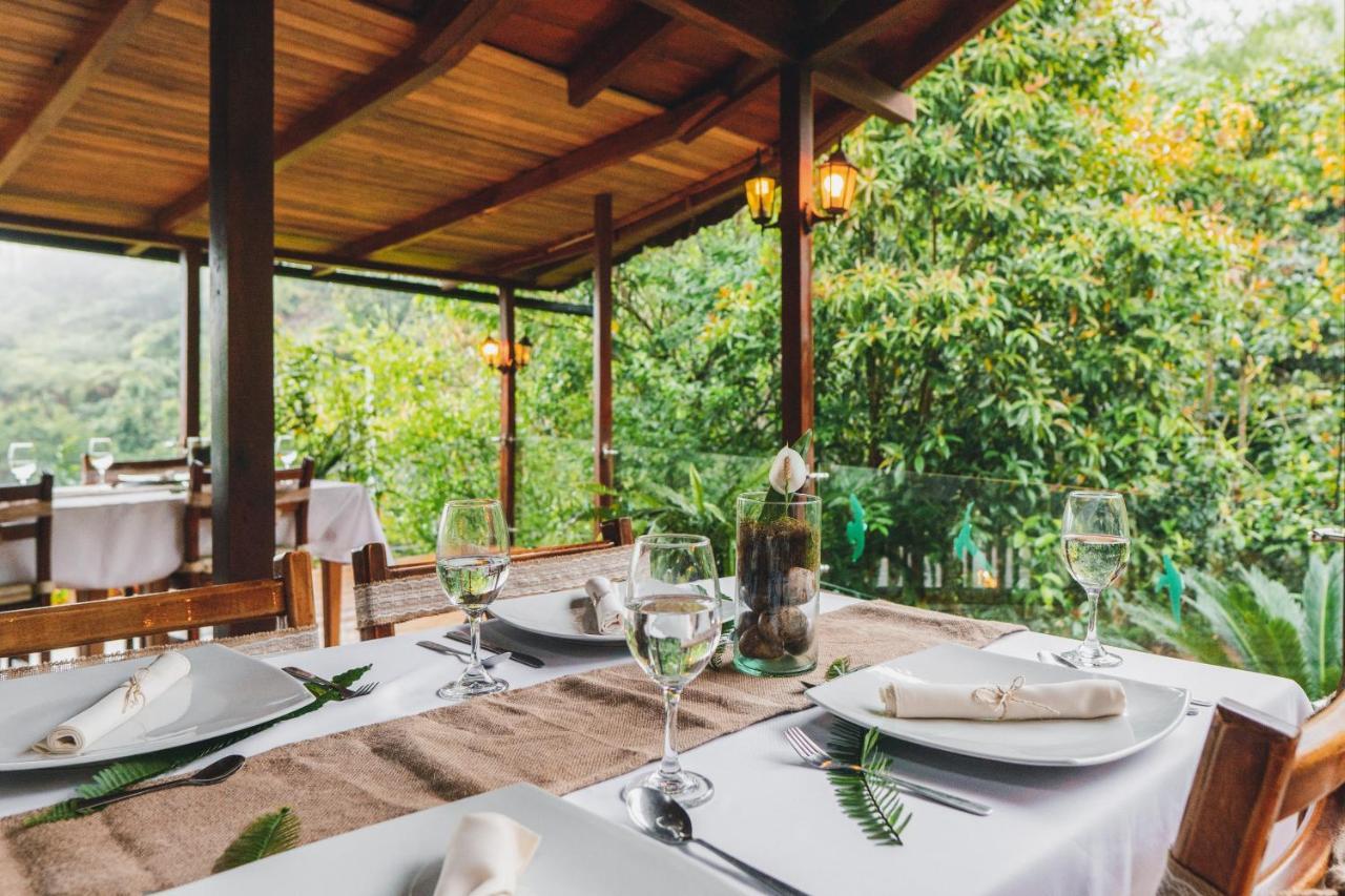 Piripe Wellness Lodge Pacto Ngoại thất bức ảnh