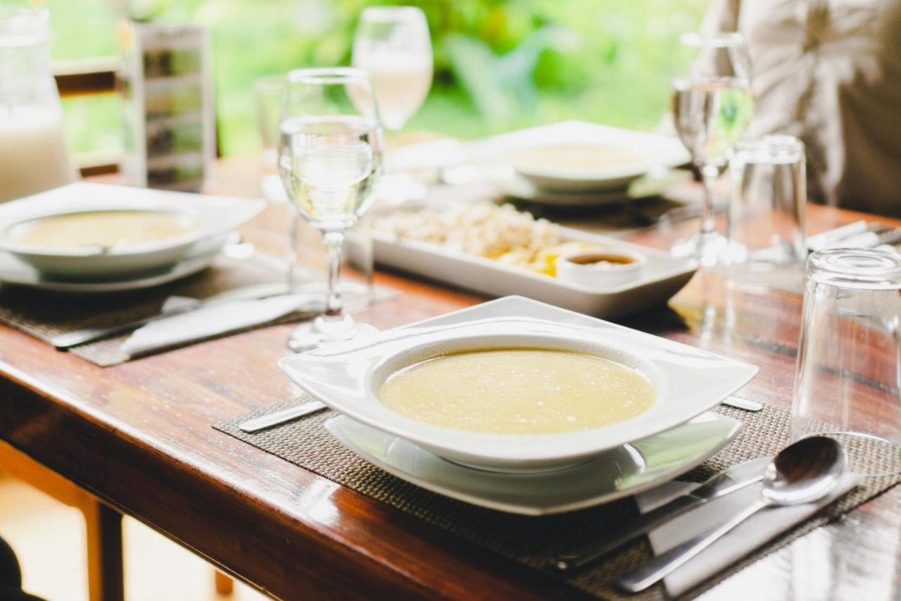 Piripe Wellness Lodge Pacto Ngoại thất bức ảnh
